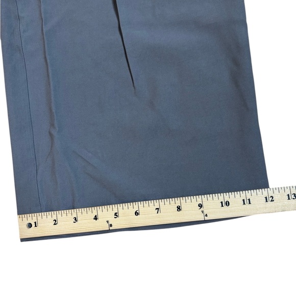 A New Day Women's High-Rise Relaxed Hip & Thigh Gray Trousers, Size 6 Regular - Picture 9 of 12